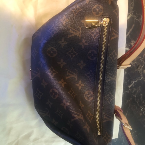 NEW Louis Vuitton Brown Monogram Belt Bag - Picture 5 of 8
